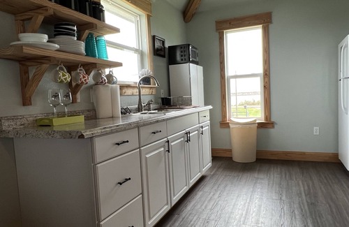 Lakeview  Jefferson County Cottage | Waterfront! Private Pier! Reel Relaxing, Real Fun On Sabine Lake