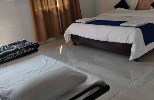 Paliyal Gaon Hotel | Waterfront Resort By Mudras
