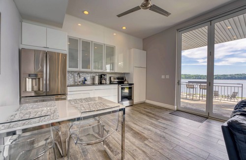 Ulster Park Apartment | Waterfront retreat near Kingston, NY w/stunning views, firepit & trails nearby!