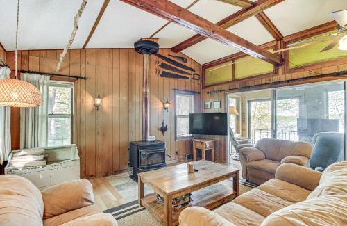 Aitkin House | Waterfront Spirit Lake Cabin with Boat Rental!