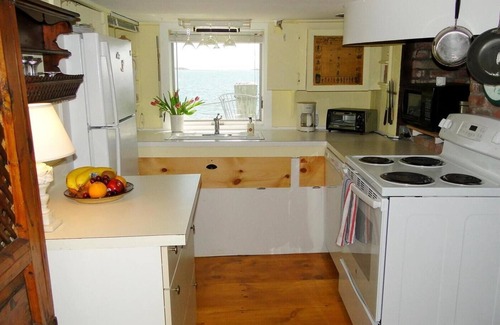 South Orleans Boat Rental | WATERFRONT -Topside Boathouse - Swim and Fish off the Deck !