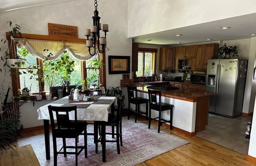 Springfield House | Waterfront tranquility in nature’s playground
