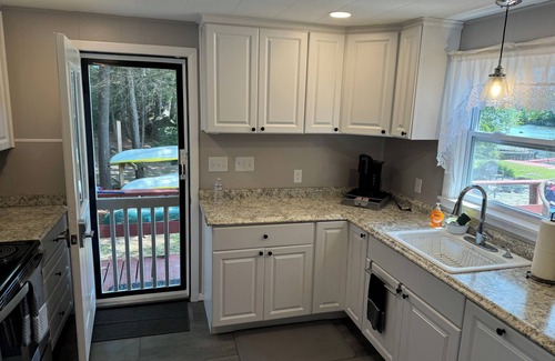 Moultonborough Cottage | Waterfront Winnipesaukee 3 BR/2 BA Cottage with Private Dock and Sandy Beach