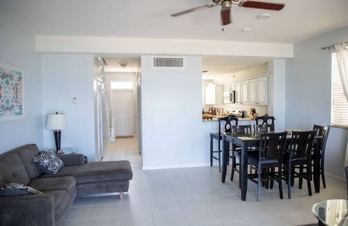 George Town Condo | Waterfront with gorgeous views and direct access to the sea and George Town!