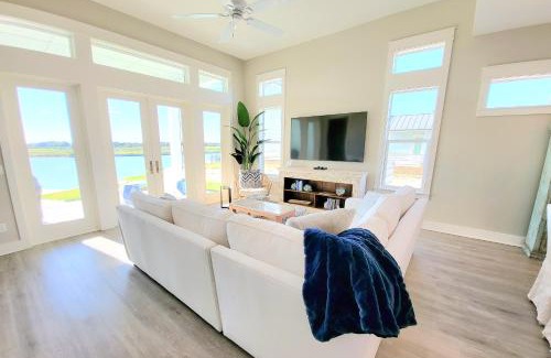 Rockport House | Waterfront Wonderland