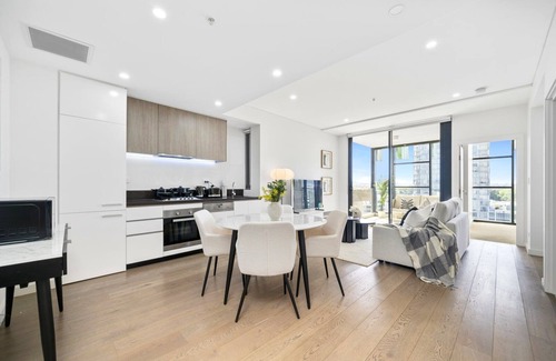 Zetland Apartment | Waterloo Serenity Suite