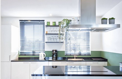 Stavoren House | Waterluxe Villa with 5 bedrooms, Waterluxe Villa with 5 bed- and bathrooms