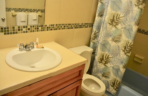 Coral Harbour Resort | Waterway Condos