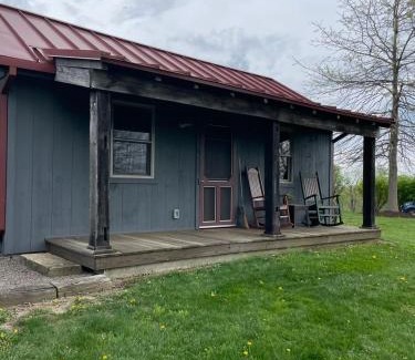 McClellandtown Bed & Breakfast | Watson Estate BnB & Deer Creek Winery