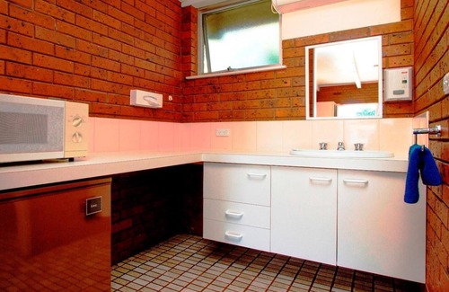 Seymour Hotel | Wattle Motel