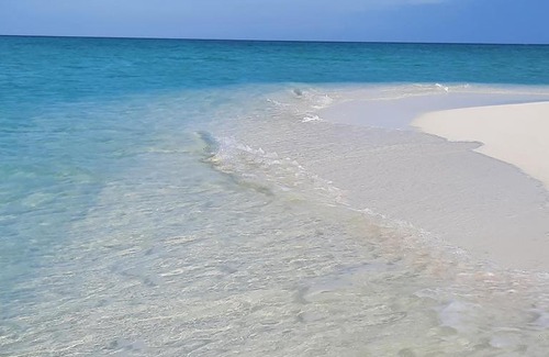 Felidhoo House | Wave Retreat