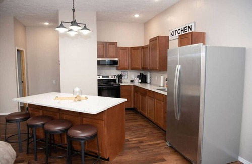 Mansfield Apartment | Weaver Loft! Downtown Mansfield