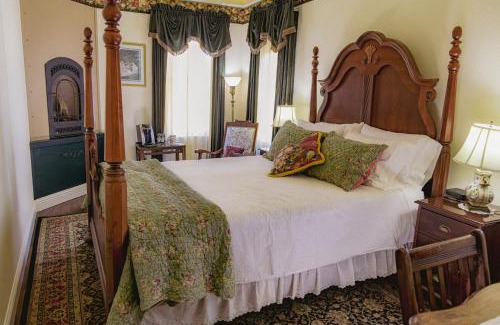 Weaverville Hotel | Weaverville Hotel