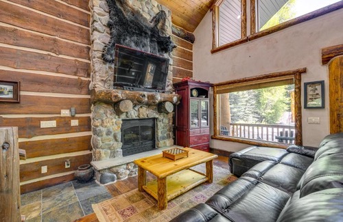 Kamas House | Weber River Cabin in Oakley with Private Hot Tub!