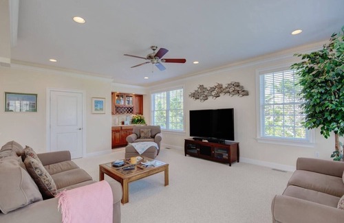 Cape May Court House House | Weekend Rental For The Perfect Adult Getaway