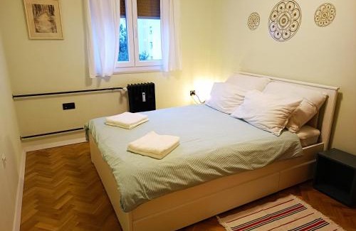 Rijeka Apartment | Weekly&Less near Campus with fast Wi-fi and free parking