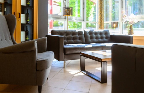 Freyburg Hotel | Weinberghotel Edelacker