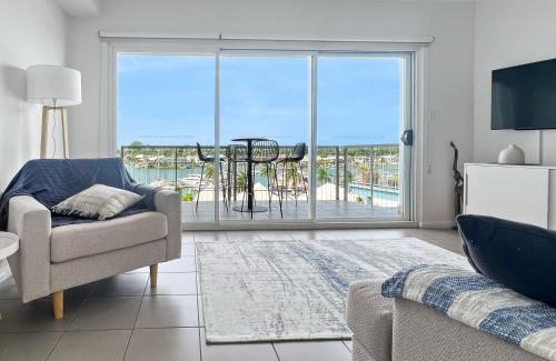 Cullen Bay Apartment | Welcome Homestay Bayside