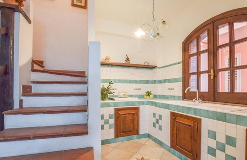 Barcellona Pozzo di Gotto House | Welcome to this lovely cottage close to the sandy beach.