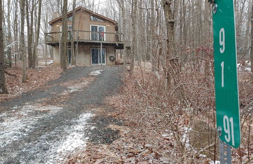 Mount Pocahontas House | Welcome to Casa Pocono! Pet Friendly! Your amazing Weekend Gateway