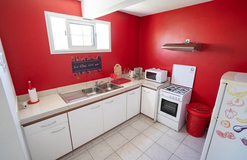 Ducos Apartment | Welcome to IXORA LODGE!