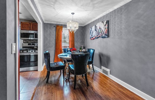 Hopelawn House | Welcome to Nest Away-your cozy home away from home! Designed for comfort/style.