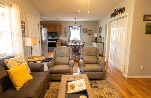 Sloans Valley House | Welcome to “Relax Inn” Retreat at Lake Cumberland – A Perfect Cabin Escape
