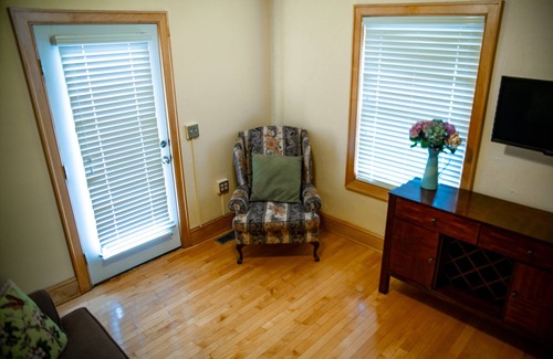 Sutton Bed & Breakfast | Welcome to the historic Elk River Hotel & Cafe! Located riverfront on the beautiful Elk River, and just 2 miles from I-79, you are moments away from all that the Sutton area has to offer. Guest in town to enjoy the gorgeous outdoor scenery and recrea