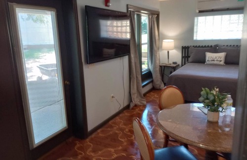 Sutton Bed & Breakfast | Welcome to the historic Elk River Hotel & Cafe! Located riverfront on the beautiful Elk River, and just 2 miles from I-79, you are moments away from all that the Sutton area has to offer. Guest in town to enjoy the gorgeous outdoor scenery and recrea