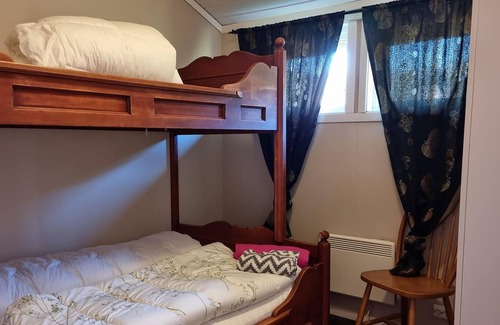 Valle Municipality House | Welcome to this great cottage in a beautiful setting with mountain views.