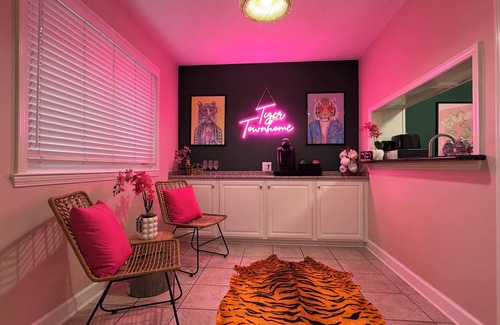 Highlands - Perkins House | Welcome to Tiger Townhome!