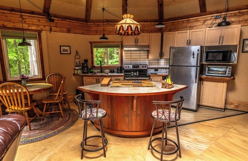 Otter Point Cottage | Welcome to Willowbend a peaceful forest country retreat. Unique Yurt style cabin
