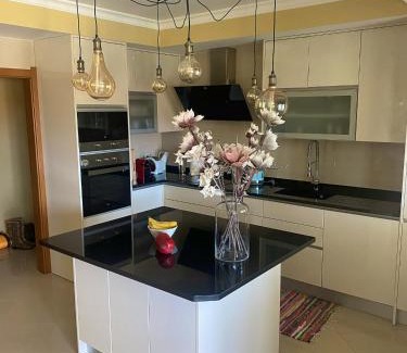 Mira House | Welcoming house with terrace and garden in Barra de Mira