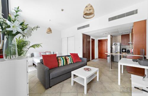 Motor City Apartment | WelHome - Stylish Studio with Park Views in Regent House 2