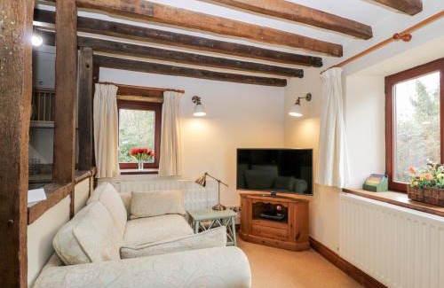 Longborough House | Well Cottage