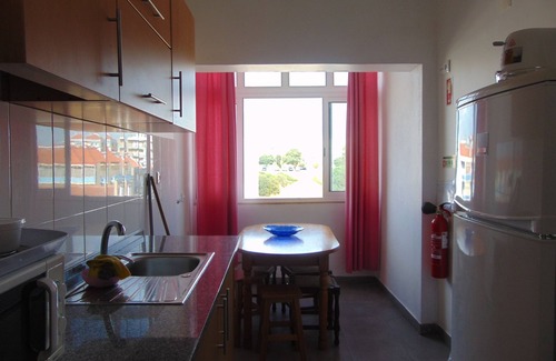 Feijo Apartment | WELL ME WANT 1, apartment with pool 5km from Lisbon and Costa da Caparica