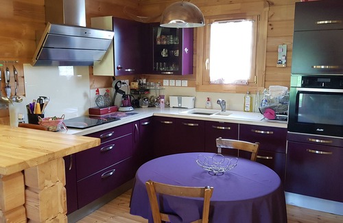 Grun-Bordas House | WELLNESS AND REST IN THE COUNTRYSIDE IN A WOODEN HOUSE