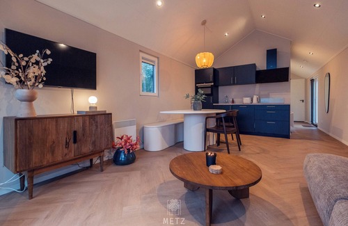 Municipality of Hellendoorn Ski Chalet | Wellness Lodge with hot tub in the woods on the Sallandse Heuvelrug
