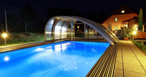 Vrbice House | Wellness Penzion Pod Rozhlednou