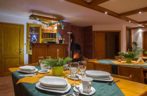 Jindrichuv Hradec House | Wellness Penzion Palice