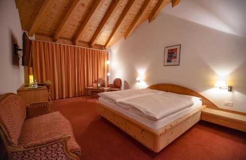 Santa Maria Val Muestair Hotel | Wellnesshotel Liun