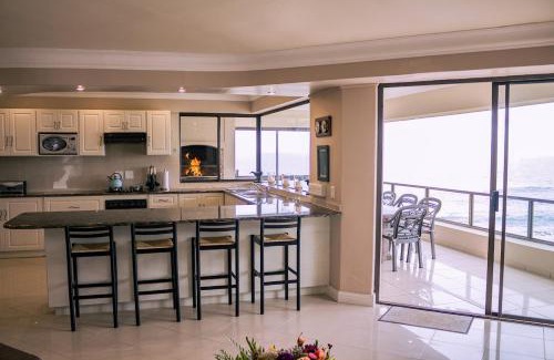 De Kelders House | Welsh Whales - De Kelders Getaway