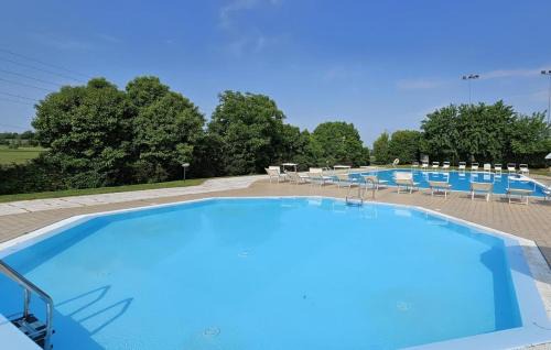 Vaccarolo Apartment | Wendy Apartment- Twobedroom & Pool & ParkPrivateFree & Sports