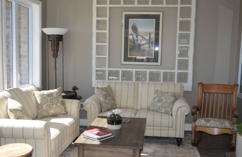 Leamington Bed & Breakfast | Wenzler's Landing Bed & Breakfast