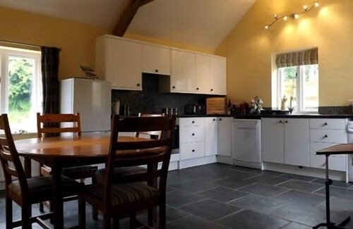 Boncath Cottage | Wernddofn