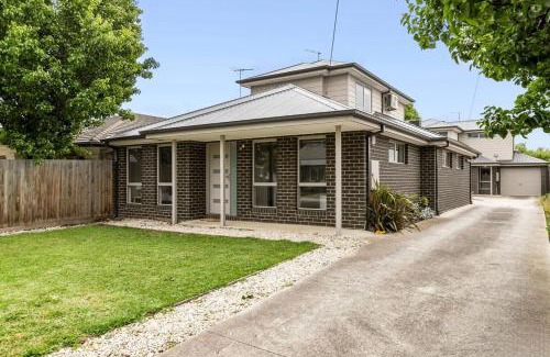 Geelong West House | West Addis I Longer Stays Welcome