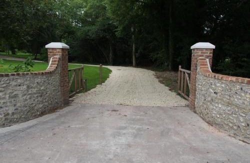 Dorchester House | West Cottage, Cerne Abbas Lane