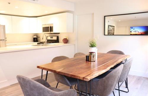 Norma Triangle Apartment | West Hollywood 2 Bedroom 2 bath with Pool