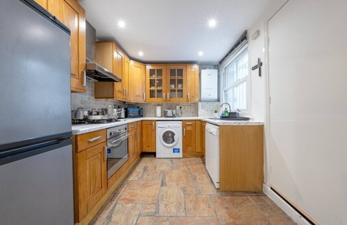 Acton House | West London Period Home