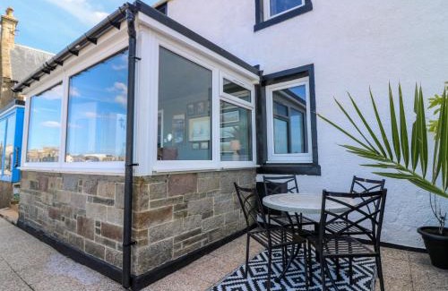 Macduff House | West Pier Cottage